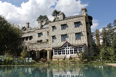 Schloss / Burg in Manali (Himachal Pradesh) oder Ferienwohnung oder Ferienhaus