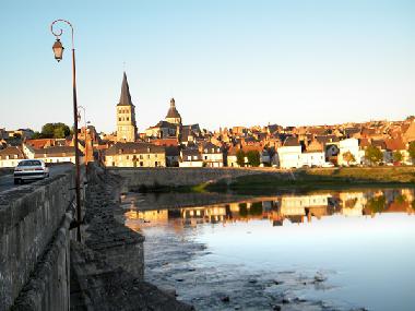 Ferienwohnung in La Charite Sur Loire (Maine-et-Loire) oder Ferienwohnung oder Ferienhaus