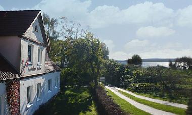 Herrenhaus Nobbin mit Ostseeblick