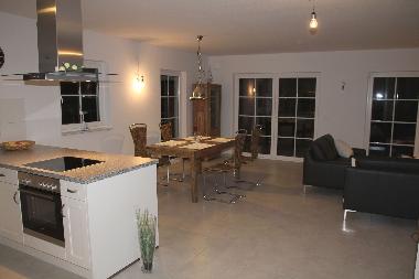 Wohnzimmer mit Essecke