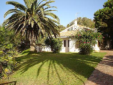 Villa in PULA Santa Margherita (Cagliari) oder Ferienwohnung oder Ferienhaus