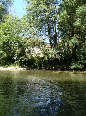 Ferienhaus in Aubeterre-sur-Dronne (Charente) oder Ferienwohnung oder Ferienhaus