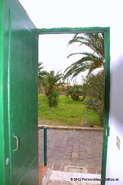 Von hier sind es nur wenige Meter zum Badevergn�gen am Strand