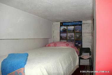 Die "R�uberh�hle" auf der Galerie mit Einzelbett