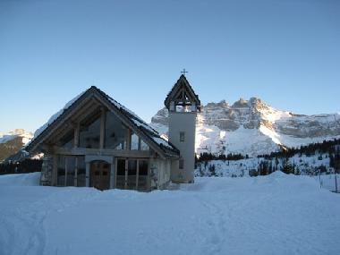 Hotel in Champoussine (Champoussin) oder Ferienwohnung oder Ferienhaus