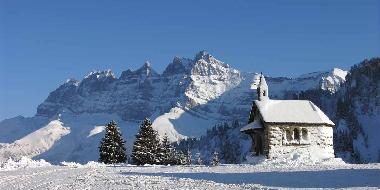 Hotel in Champoussine (Champoussin) oder Ferienwohnung oder Ferienhaus
