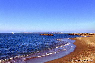 Das ist "Ihr" Strand - direkt vor der Haust�r.