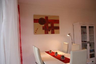 E�ecke mit Schwingst�hlen