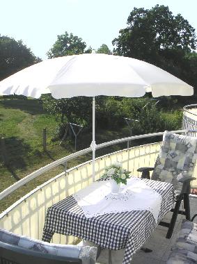 sonniger S�d-West-Balkon