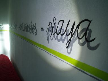 ..Strnde und Surfspots sind jeweils nur maximal 10 Autominuten entfernt.