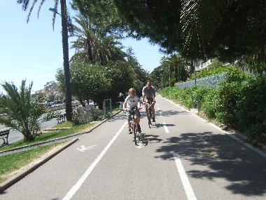 Villa in Piani Cipressa (Imperia) oder Ferienwohnung oder Ferienhaus