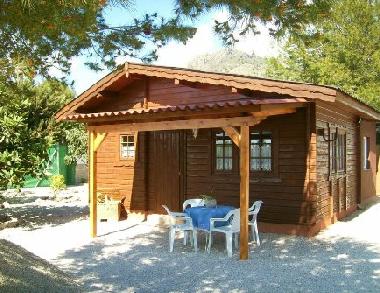 HOLZHAUS BIS ZU 4 PERS 