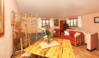 Studio mit Doppelbett, Sitzplatz, TV, Telephon, Internet