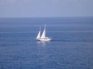 Segeltour vor Havanna`s K�stenstrasse Malec�n