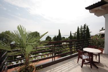 VITTORIA Panorama Balkon mit Super See Aussicht