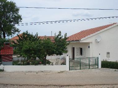 Ferienhaus in Suko�an (Zadarska) oder Ferienwohnung oder Ferienhaus