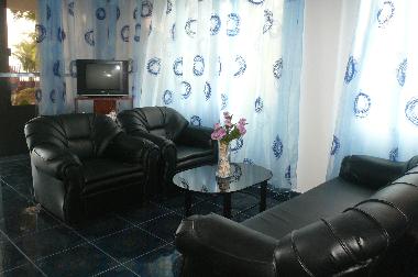 Monatlichpreis 360Euro Plus Elek. & Wasser 