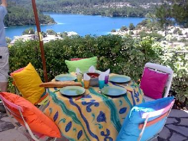 Ferienhaus in Esparron de verdon (Alpes-de-Haute-Provence) oder Ferienwohnung oder Ferienhaus