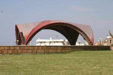 In Terme Vigliatore (2 km) finden hier im Sommer Festivals und kleine Veranstaltungen statt.