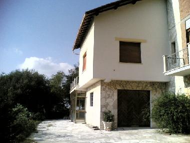 Ferienhaus in Calvi dell'umbria (Terni) oder Ferienwohnung oder Ferienhaus