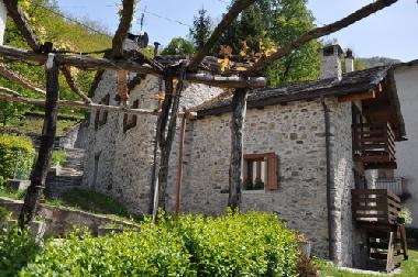 Chalet in Prata Camportaccio (Sondrio) oder Ferienwohnung oder Ferienhaus