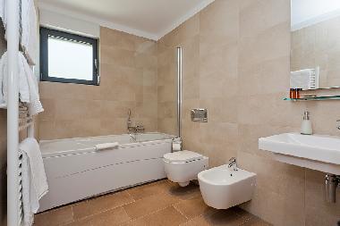 Villa in Karigador (Istarska) oder Ferienwohnung oder Ferienhaus