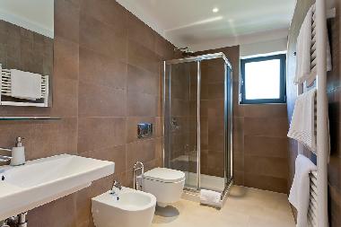 Villa in Karigador (Istarska) oder Ferienwohnung oder Ferienhaus