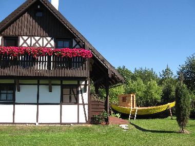 Villa Rena & das Spielboot