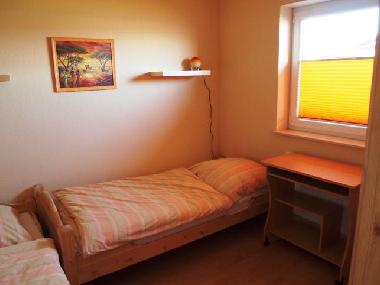 2. Schlaf-/Kinderzimmer