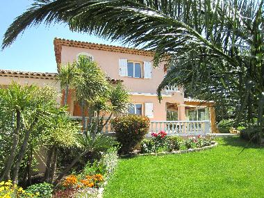 Villa in Sainte-Maxime (Var) oder Ferienwohnung oder Ferienhaus