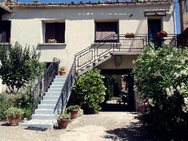 Ferienwohnung in LA BASTIDE D'ENGRAS (Gard) oder Ferienwohnung oder Ferienhaus