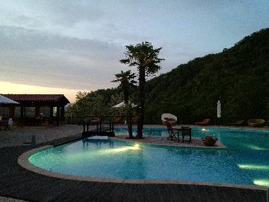 Pool Unterwasserbeleuchtung f�r romantische Stunden / Absolute privacy!