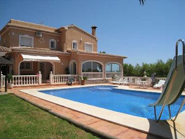 Villa in Calpe (Alicante / Alacant) oder Ferienwohnung oder Ferienhaus