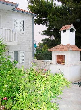 Ferienhaus in Mirca (Splitsko-Dalmatinska) oder Ferienwohnung oder Ferienhaus