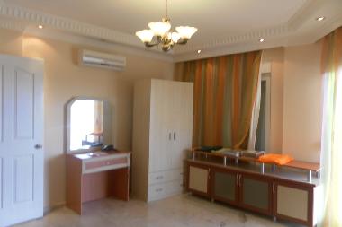 Villa in Mahmutlar, Alanya, Antalya, Turkey    (Antalya) oder Ferienwohnung oder Ferienhaus
