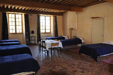 Schloss / Burg in Sainte Colombe (C�te-d