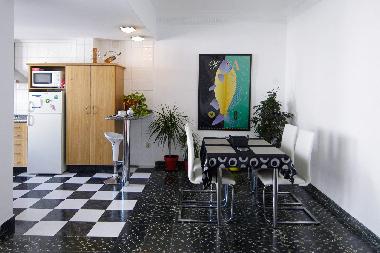 Pension in Valencia (Valencia / Val�ncia) oder Ferienwohnung oder Ferienhaus