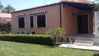 Villa in CampoFelice di roccella (Palermo) oder Ferienwohnung oder Ferienhaus
