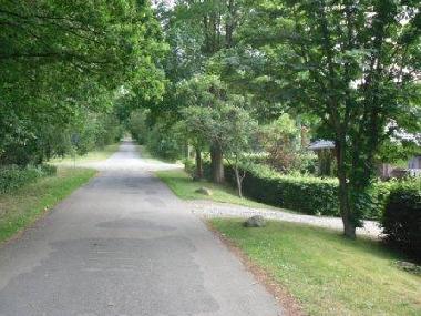 Die Strae vor dem Fereinhaus