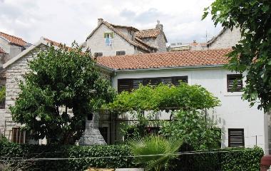 Pension in Split (Splitsko-Dalmatinska) oder Ferienwohnung oder Ferienhaus