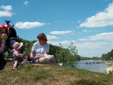 Idylle f�r Familien am Ufer in Windorrf/Donau