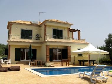 Villa in Loul (Algarve) oder Ferienwohnung oder Ferienhaus