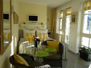 Ferienwohnung im Seepark sellin 500 m zum Strand