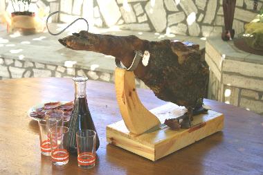 Ferienhaus in Zminj (Istarska) oder Ferienwohnung oder Ferienhaus