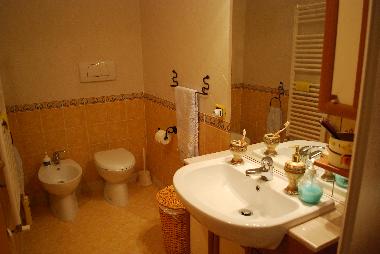 Ferienhaus in Fabriano (Ancona) oder Ferienwohnung oder Ferienhaus