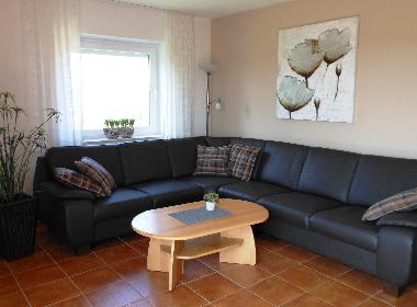 Wohnbereich mit Blick auf den Wieker Bodden 