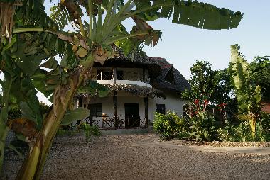 Haus -  Korongo -