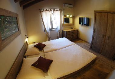 Villa in Svetvinčenat (Istarska) oder Ferienwohnung oder Ferienhaus