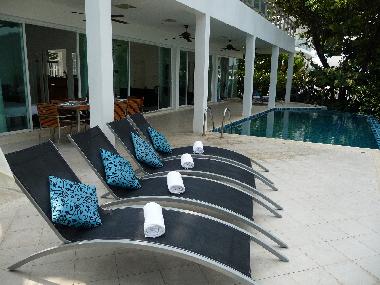 Villa in Phuket (Phuket) oder Ferienwohnung oder Ferienhaus