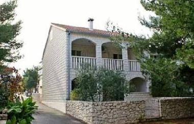 Ferienhaus in Mirca (Splitsko-Dalmatinska) oder Ferienwohnung oder Ferienhaus